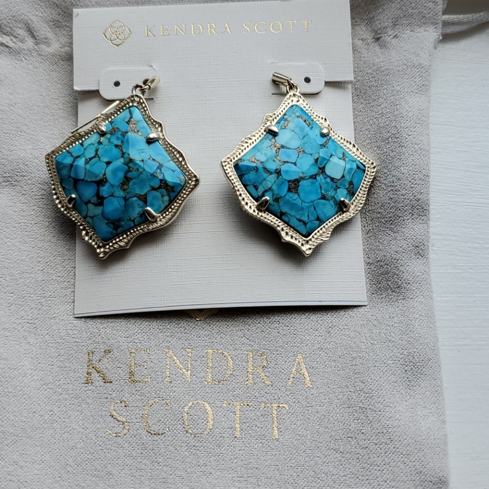 Kendra Scott Earrings Turquoise Magnesite